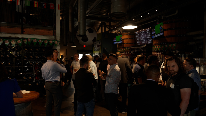 Builders networking inside TUPPS Brewery
